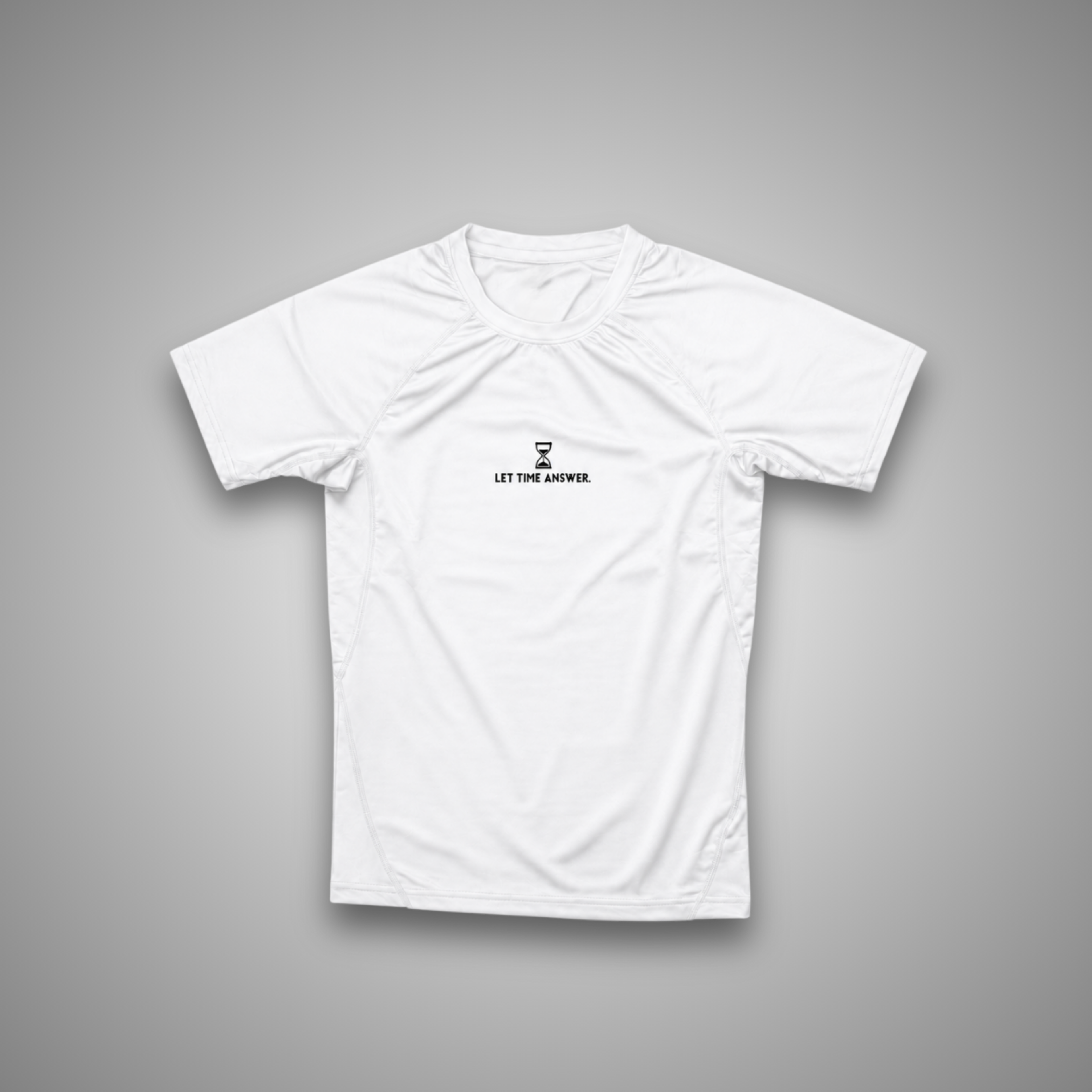 T-SHIRT DE COMPRESSION WHITE — "LET TIME ANSWER"